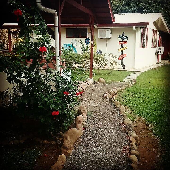 Casa Ballena Eco Hostelウビタ エクステリア 写真